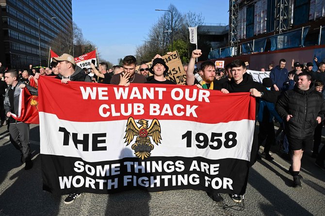 „Scanpix“ nuotr./„Manchester United“ sirgalių protestas