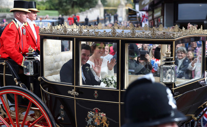 AFP/„Scanpix“ nuotr./Princesės Eugenie ir Jacko Brooskbanko vestuvės