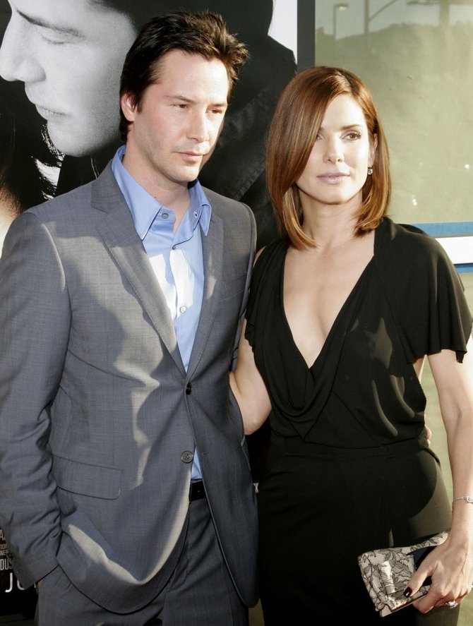 „Scanpix“ nuotr./Sandra Bullock ir Keanu Reevesas 2006-aisiais