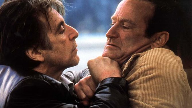 Kadras iš filmo/Alas Pacino ir Robinas Williamsas filme „Nemiga“
