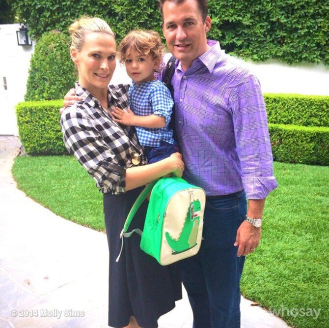 „Instagram“ nuotr./Molly Sims ir Scottas Stuberis su sūnumi Brooksu
