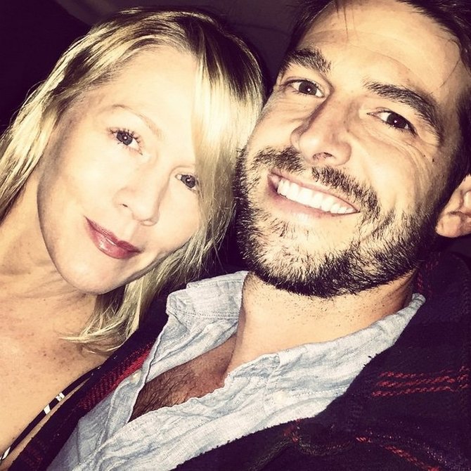 „Instagram“ nuotr./Jennie Garth ir Davidas Abramsas