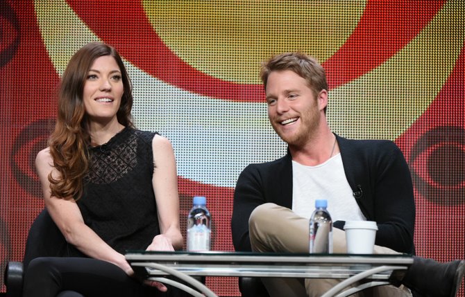 „Scanpix“/AP nuotr./Serialo „Limitless“ aktoriai Jennifer Carpenter ir Jake'as McDormanas