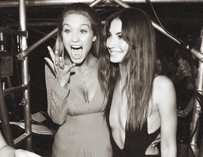 „Instagram“ nuotr./Gigi Hadid ir Lily Aldridge