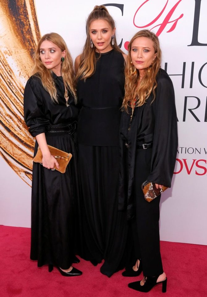AFP/„Scanpix“ nuotr./Seserys Ashley Olsen, Elizabeth Olsen ir Mary-Kate Olsen