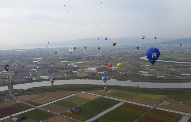 Giedriaus Leškevičiaus nuotr./Oro balionų varžybos Japonijoje
