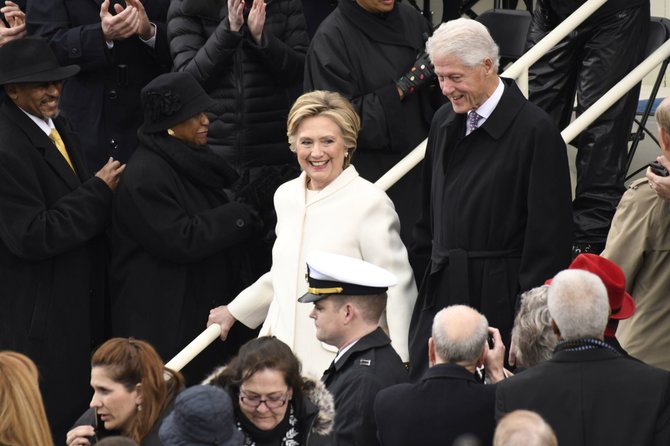 „Scanpix“ nuotr./Hillary Clinton ir Billas Clintonas