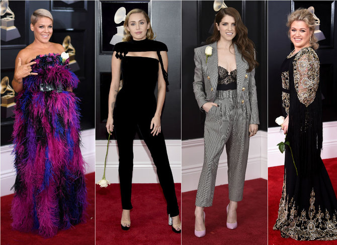 „Scanpix“ nuotr./Pink, Miley Cyrus, Anna Kendrick ir Kelly Clarkson – tik kelios iš daugelio, savo aprangą papildžiusios baltomis rožėmis