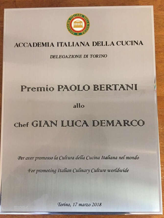 Asmeninio albumo nuotr./Gian Luca Demarco apdovanotas Italijos ordinu
