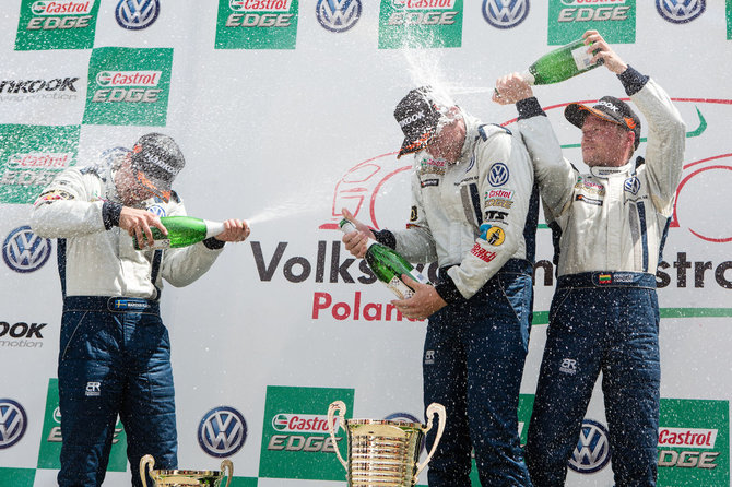 Organizatorių nuotr./„Volkswagen Castrol Cup“ lenktynės