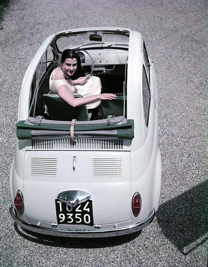 Wikipedia.org nuotr./1957-ųjų „Fiat 500“ kabrioletas