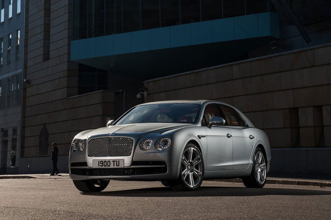 „Bentley Continental Flying Spur“