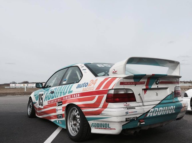 BMW 325 CUP lenktynės