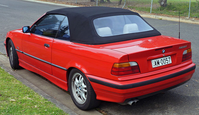 Wikipedia.org nuotr./BMW 3 (E36) kabrioletas