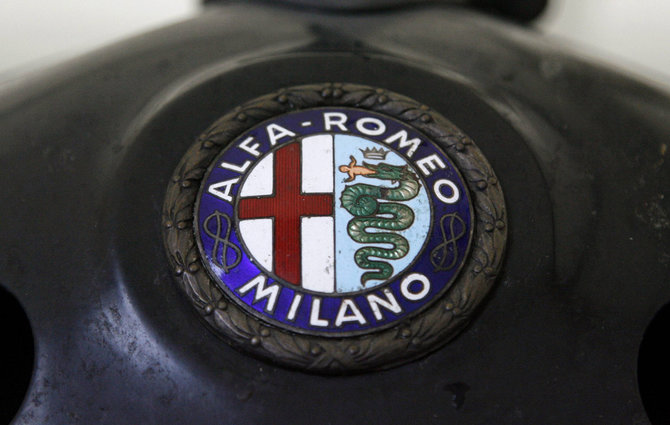 „Scanpix“ nuotr./„Alfa Romeo“ logotipas