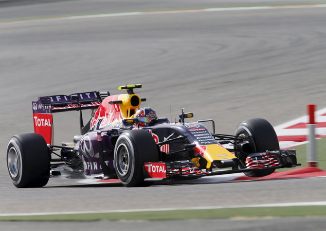 „Scanpix“ nuotr./F-1 penktadienio treniruotės prieš Bahreino GP
