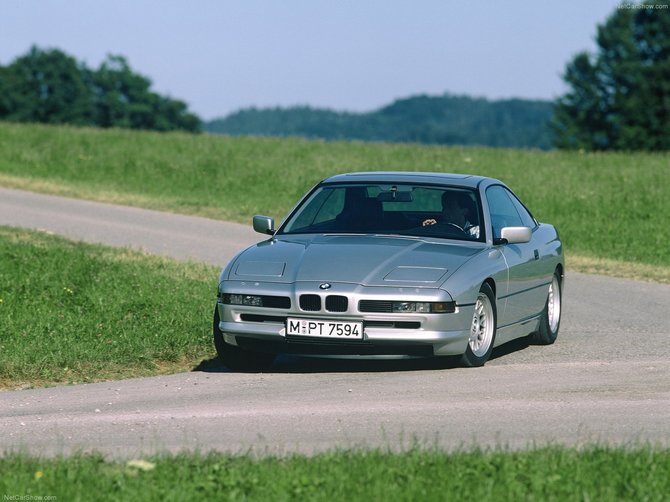 Gamintojo nuotr./BMW 8 (1989 m.)