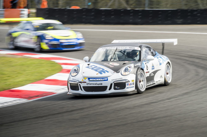 2016 m. „Porsche Carrera Cup GB“ lenktynės „Brands Hatch“ trasoje