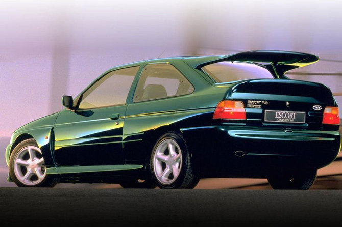 „Ford“ nuotr./„Ford Escort RS Cosworth“ 