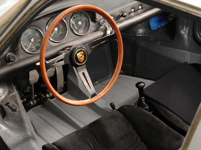 „Porsche 904“