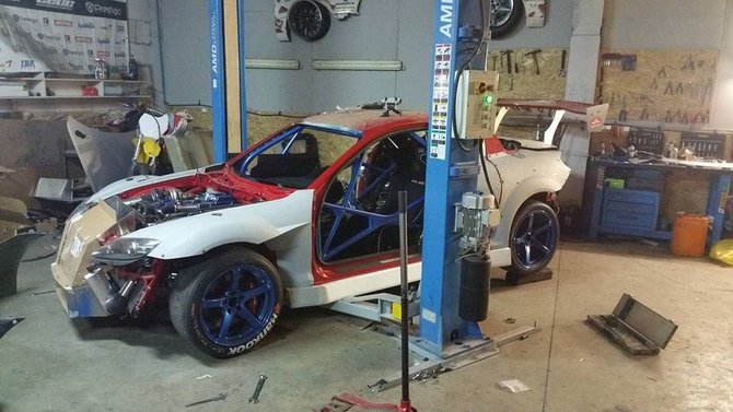 „Promaksa by 50 Garage“ komandos nuotr./„Mazda RX-8“ kūrimas
