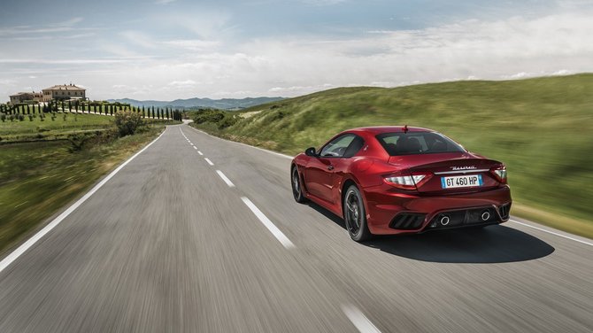 Atnaujintas „Maserati GranTurismo“