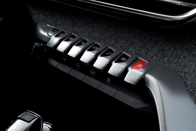 „Peugeot 3008“ valdymo mygtukai