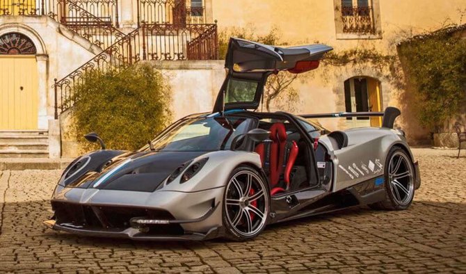 „Pagani Huayra BC“ – 2,8 mln. dolerių