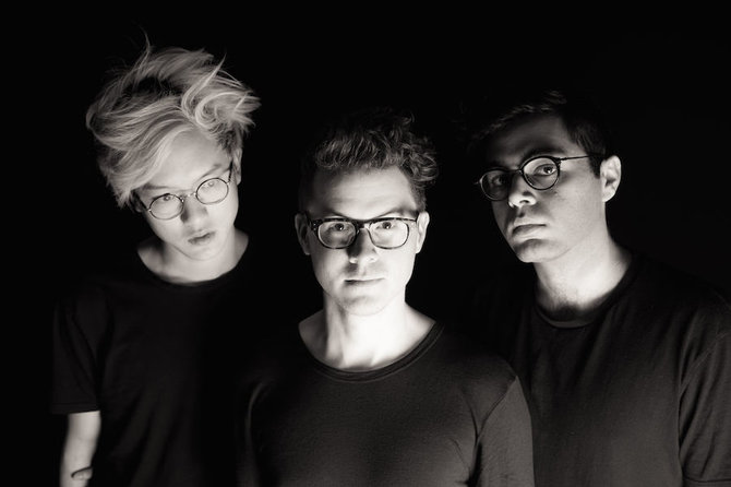 Asmeninio albumo nuotr./„Son Lux“