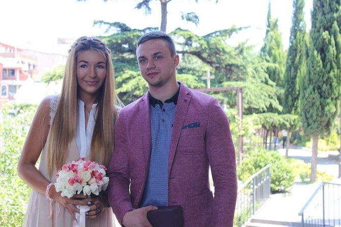 Asmeninio albumo nuotr./Sofio Gelašvili ir Dominyko Niūniavos vestuvių Gruzijoje akimirka