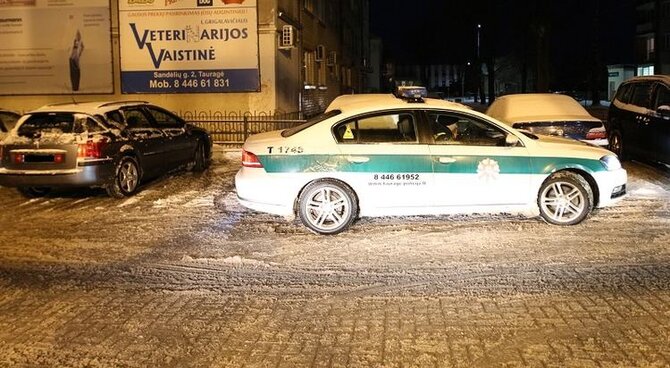 Mortos Mikutytės/„Tauragės kurjeris“ nuotr./Prie vairo sučiuptas, kaip įtariama, neblaivus prokuroras