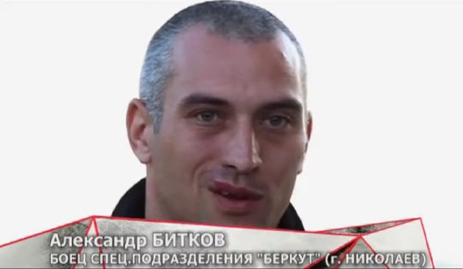 Video kadras iš „Rusijos klausimo“ siužeto apie fondo „Mes visi – Berkut“ veiklą.