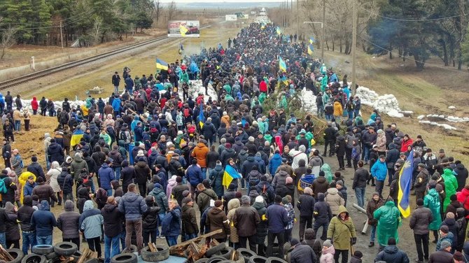 Dmitrijaus Orlovo nuotr./Energodaro gyventojai neįleido į miestą Rusijos kariuomenės