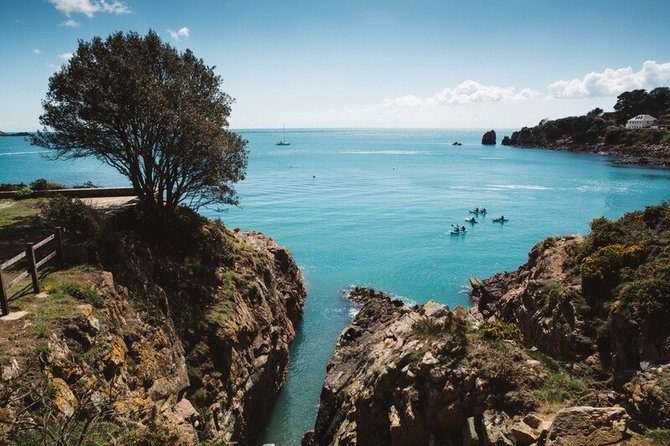 Visit Jersey nuotr./Džersio salos įlankos mėgiamos narų bei buriuotojų. 