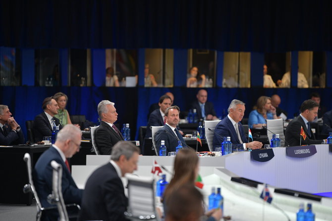 Prezidento kanceliarijos/Roberto Dačkaus nuotr./Gitanas Nausėda NATO viršūnių susitikime Madride