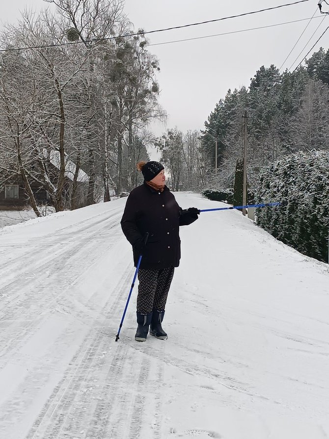 Aurelijos Babinskienės/Bendra.lt nuotr./Krikštonių kaimo gyventoja Stasė 