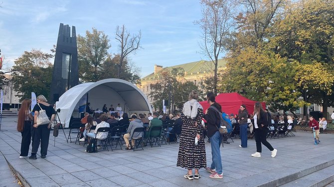 Robertos Salynės/15min nuotr./Mokytojų protesto akcija Vilniuje