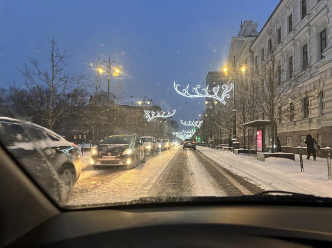 15min nuotr./Automobilių spūstys Vilniuje