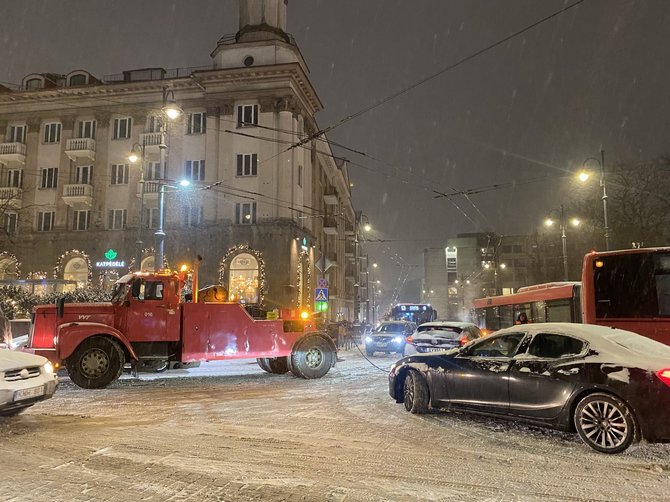 15min nuotr./Eismas per snygį Vilniaus centre