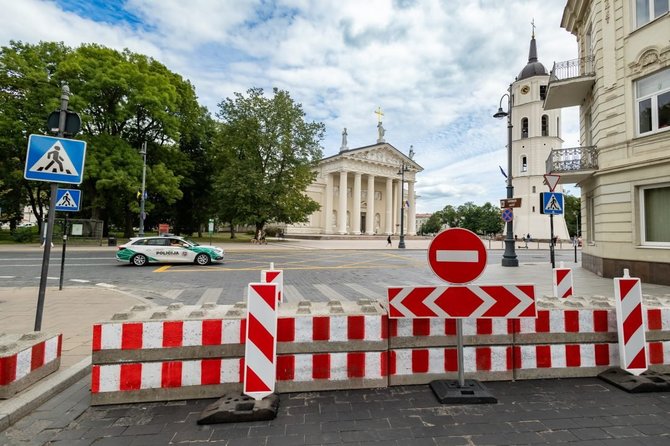 Sauliaus Žiūros/Vilniaus savivaldybė nuotr./Eismo ribojimai Vilniaus senamiestyje