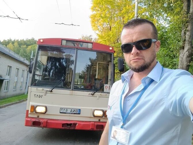 Nuotr. iš asmeninio archyvo/Žinomas baltarusis Andrejus Paukas Vilniuje tapo troleibuso vairuotoju