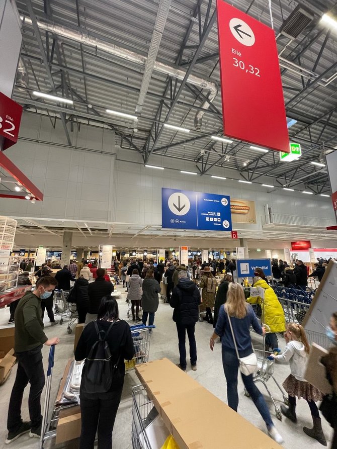 Sakitytojo Konrado nuotr./Lapkričio šeštadienis parduotuvėje IKEA