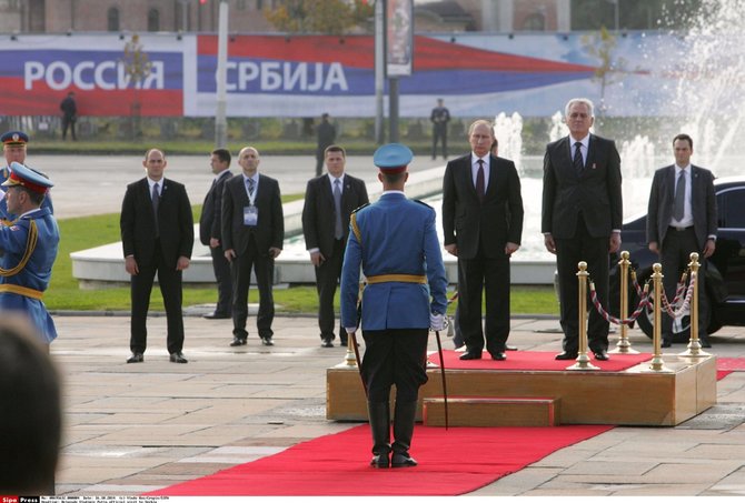 „Scanpix“ nuotr./V.Putino sutiktuvės Belgrade