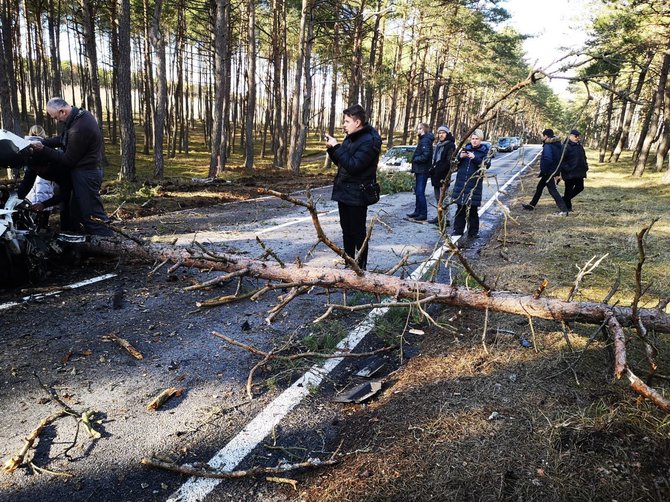 Avarija kelyje Smiltynė–Nida