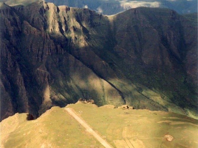 wikimedia.org/Lesoto oro uosto Afrikoje kilimo ir leidimosi takas