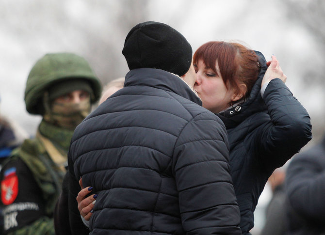 „Reuters“/„Scanpix“ nuotr./Donbase įvyko „didysis keitimasis“ kaliniais