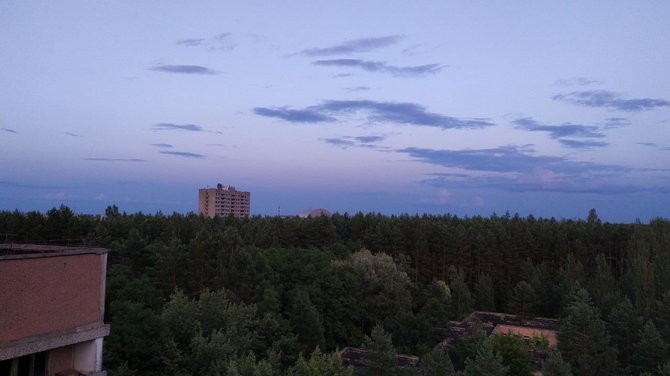Vaido Mikaičio nuotr./Vaizdas nuo namo stogo