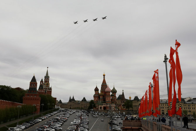 „Reuters“/„Scanpix“ nuotr./Pergalės dienos minėjimas Maskvoje