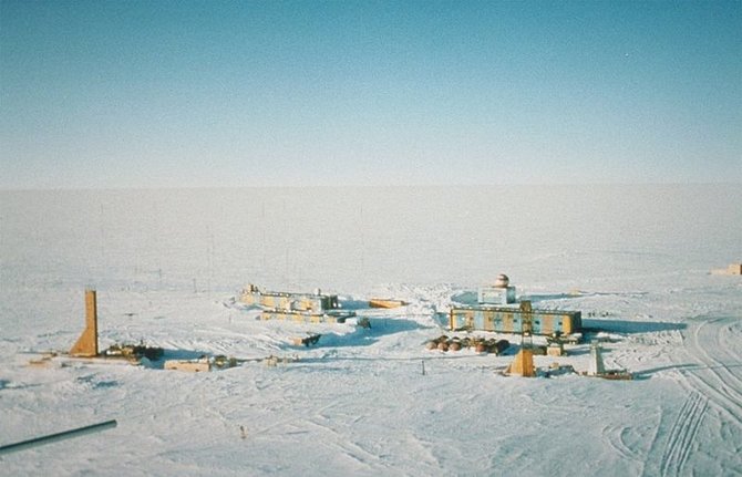 wikimedia.org nuotr./Rusų Vostoko stotis Antarktidoje