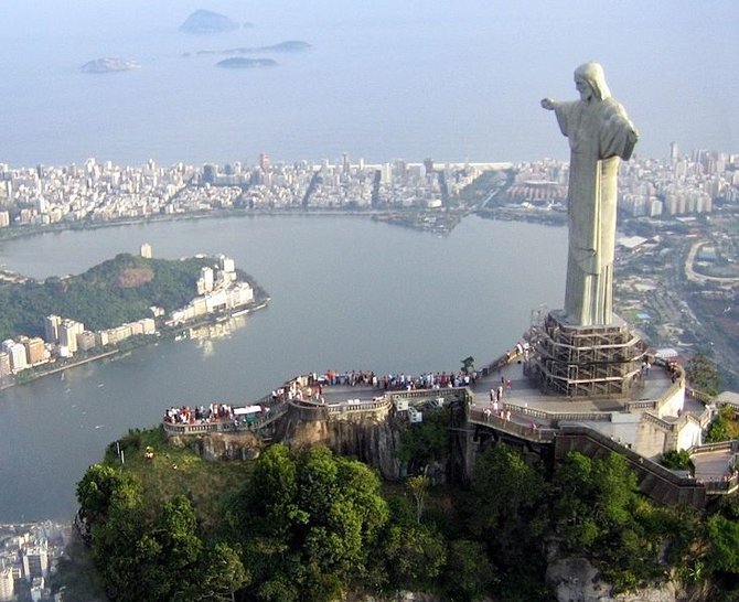 wikimedia.org nuotr./Kristaus statula Rio de Žaneire